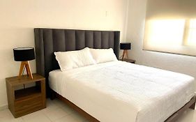 D1 Prime Location 3 Bedroom Ground Floor Spacious Apartment